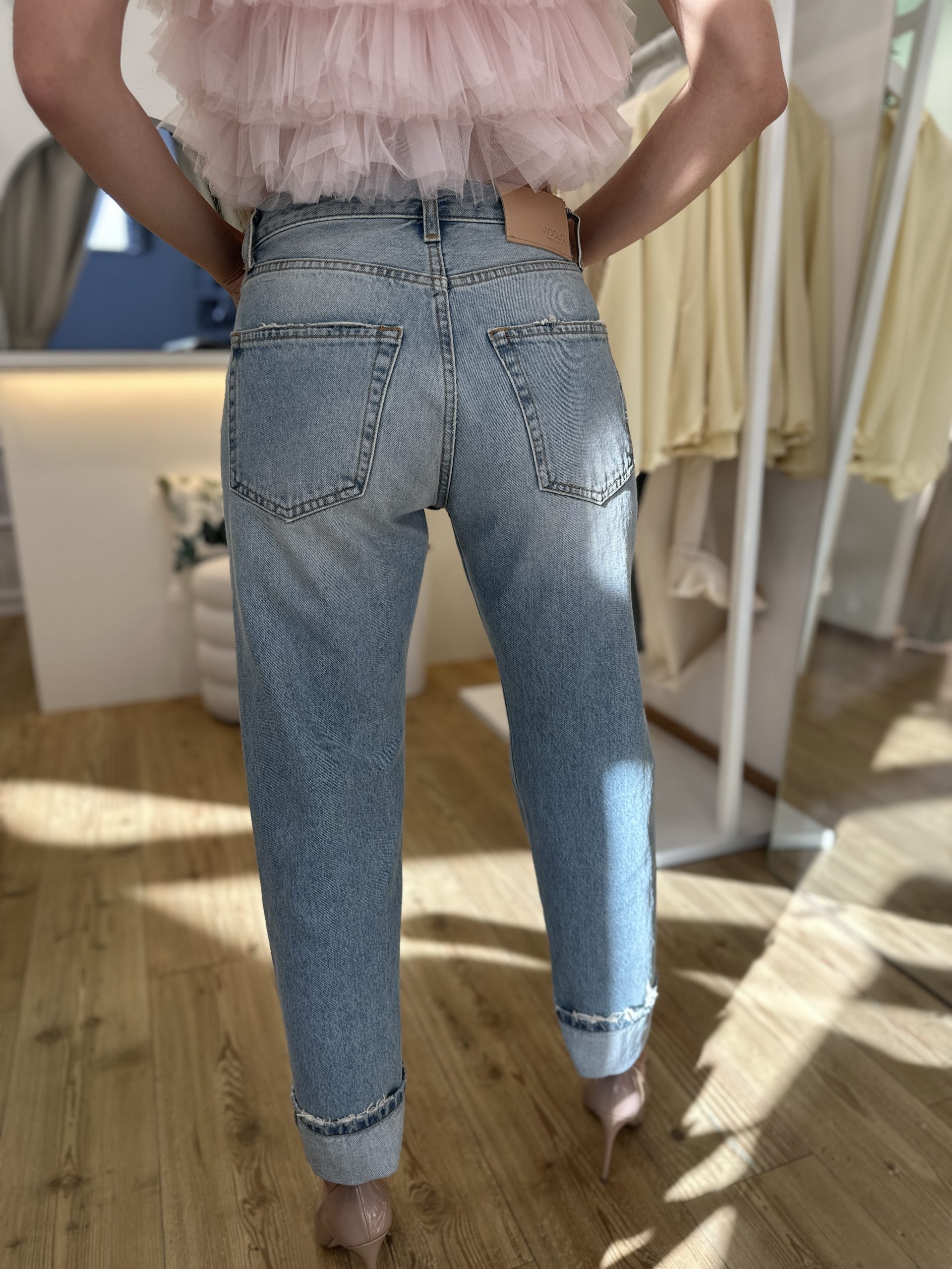Jeans dritto lavaggio chiaro - immagine 6