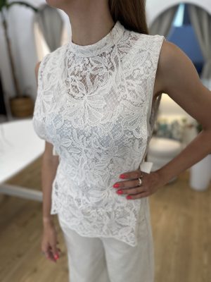 Gilet in pizzo con fiocchi