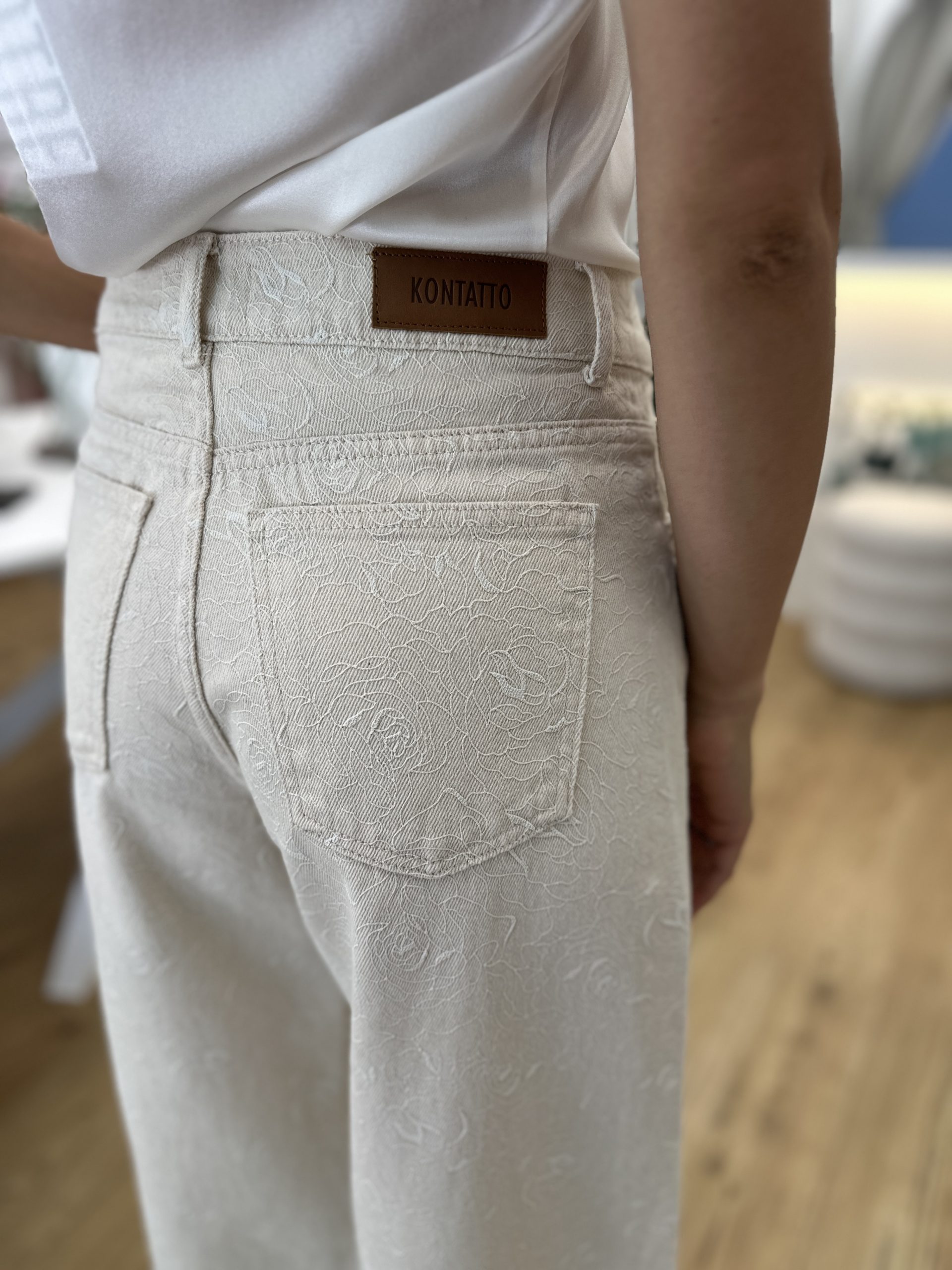 Jeans wide leg floreale - immagine 5